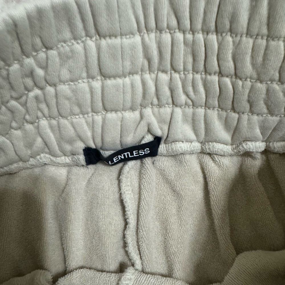 Talentless boxing shorts size small - Picture 3 of 4